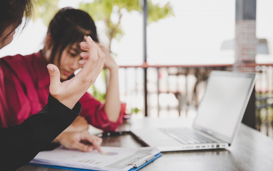 Cómo evitar los efectos del desgaste profesional o síndrome burnout